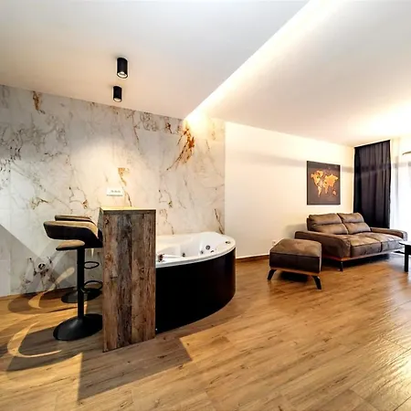 Dark Nest 2 Apartment *