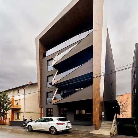 Apartment Dark Nest 2 *